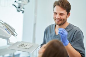 Most protetyczny na 1 ząb